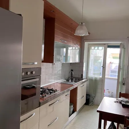 Dolce Monteverde Trastevere ゲストハウス 3*